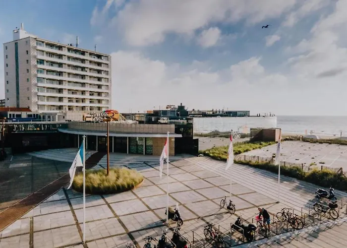 19 With Private Parking