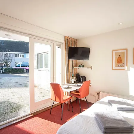 19 With Private Parking Zandvoort