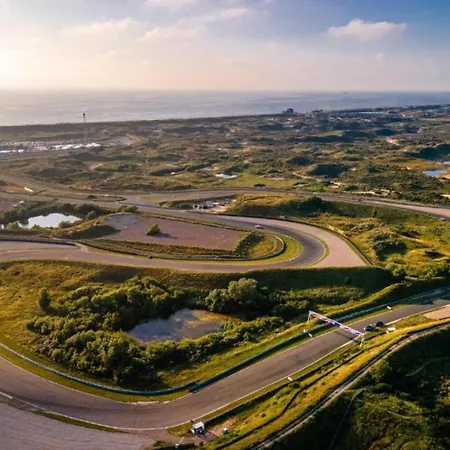 19 With Private Parking